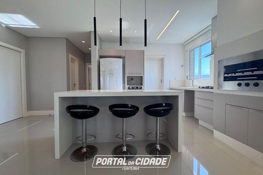 Apartamento &agrave; venda - 129m&sup2; - Centro
