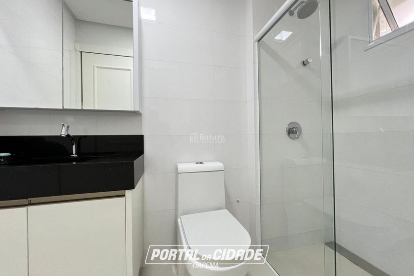 Apartamento &agrave; venda - 245m&sup2; - Centro
