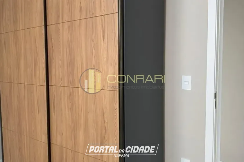 Apartamento para alugar - 124m&sup2; - Meia Praia