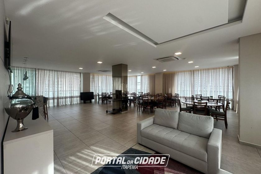 Apartamento &agrave; venda - 208m&sup2; - Meia Praia