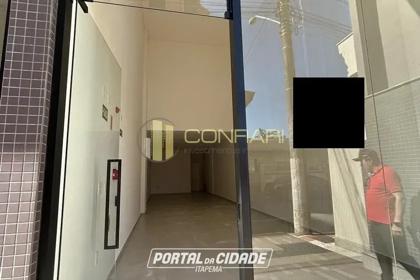 Sala Comercial para alugar - 70m&sup2; - Meia Praia