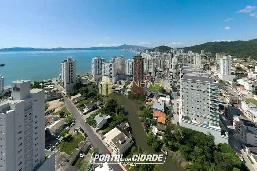 Apartamento &agrave; venda - 110m&sup2; - CENTRO