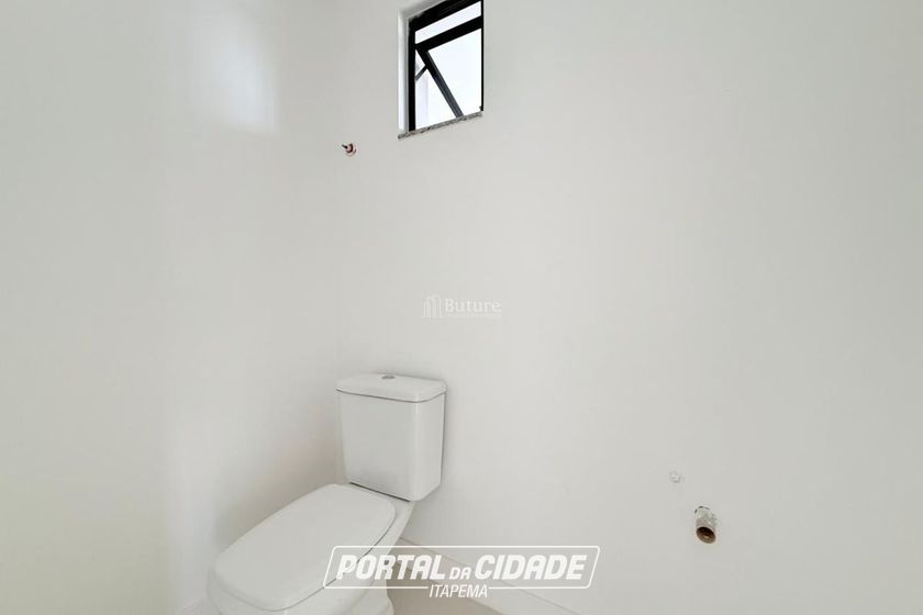 Apartamento &agrave; venda - 200m&sup2; - Meia Praia
