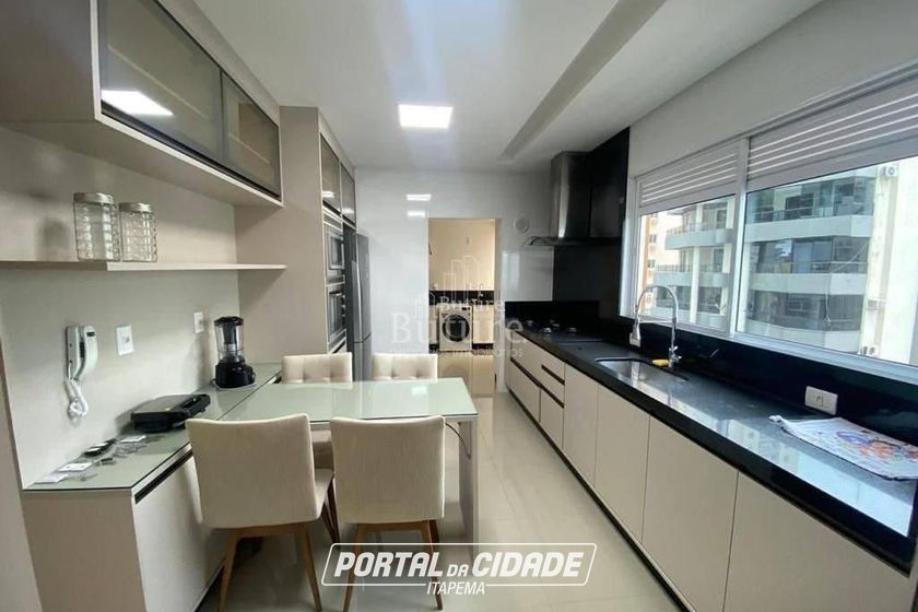 Apartamento &agrave; venda - Meia Praia