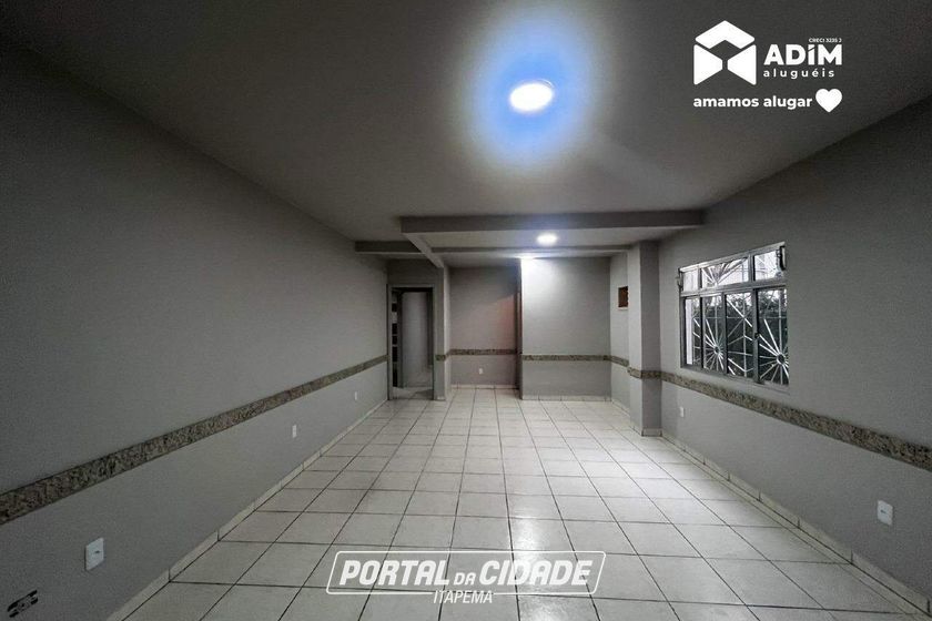 Casa para alugar - 211m&sup2; - Centro