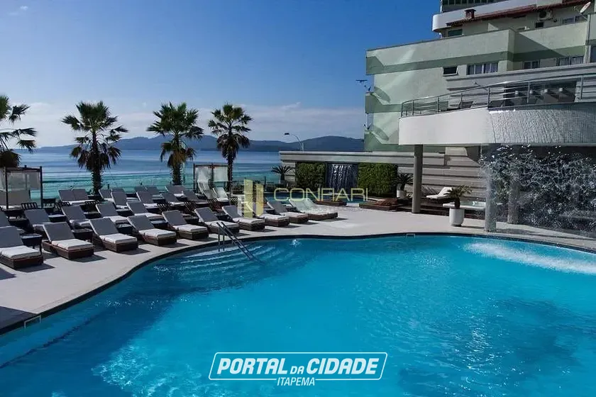 Apartamento &agrave; venda - 281m&sup2; - Meia Praia