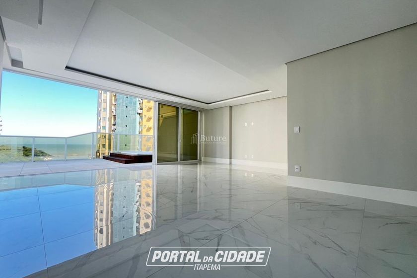 Apartamento &agrave; venda - 223m&sup2; - Pioneiros