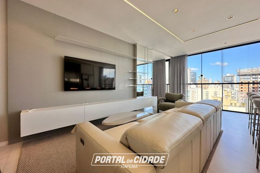 Apartamento &agrave; venda - 1382m&sup2; - Meia Praia