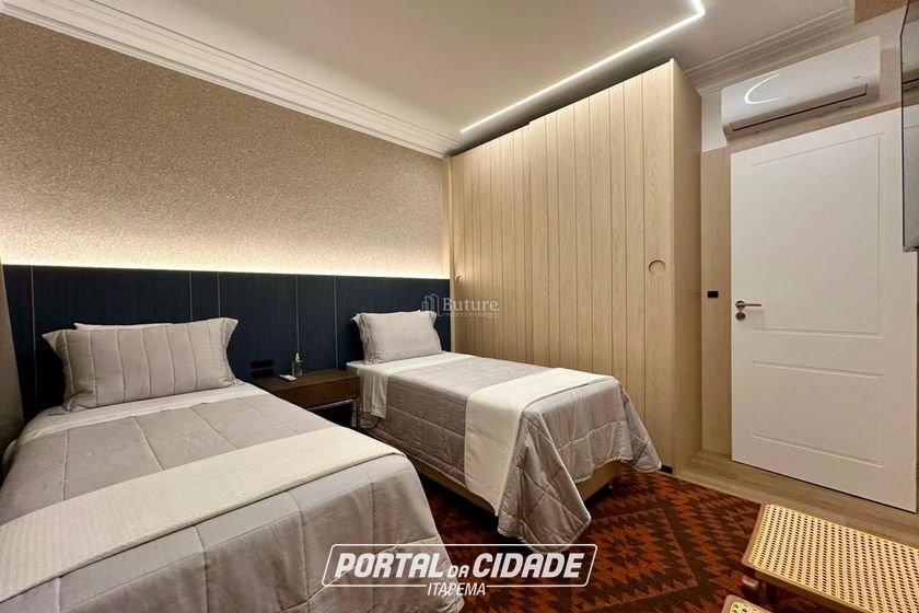 Apartamento &agrave; venda - 210m&sup2; - Centro