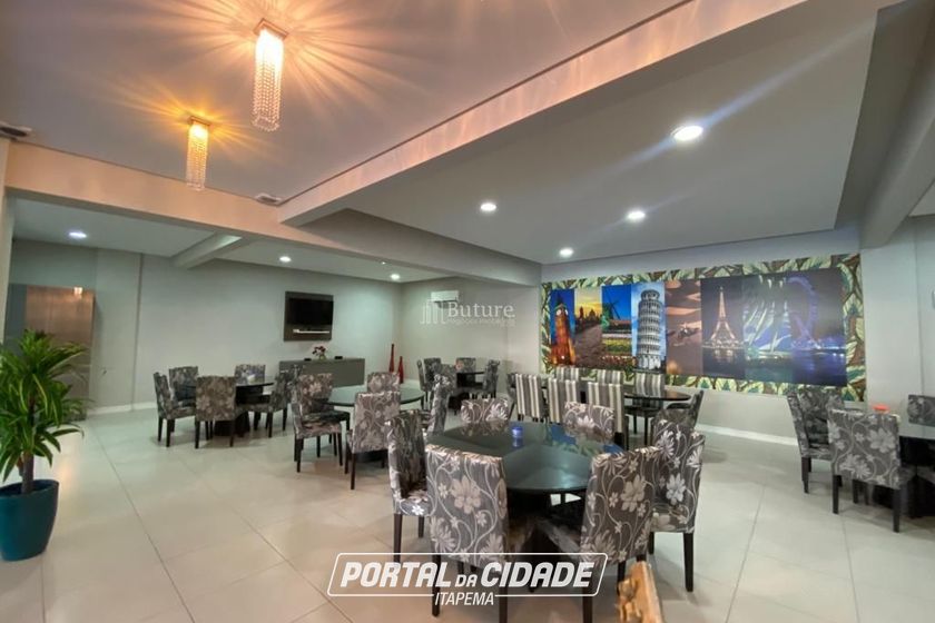 Apartamento &agrave; venda - 190m&sup2; - Meia Praia
