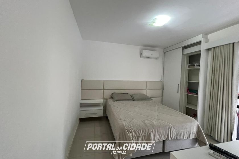 Apartamento para alugar - Meia Praia