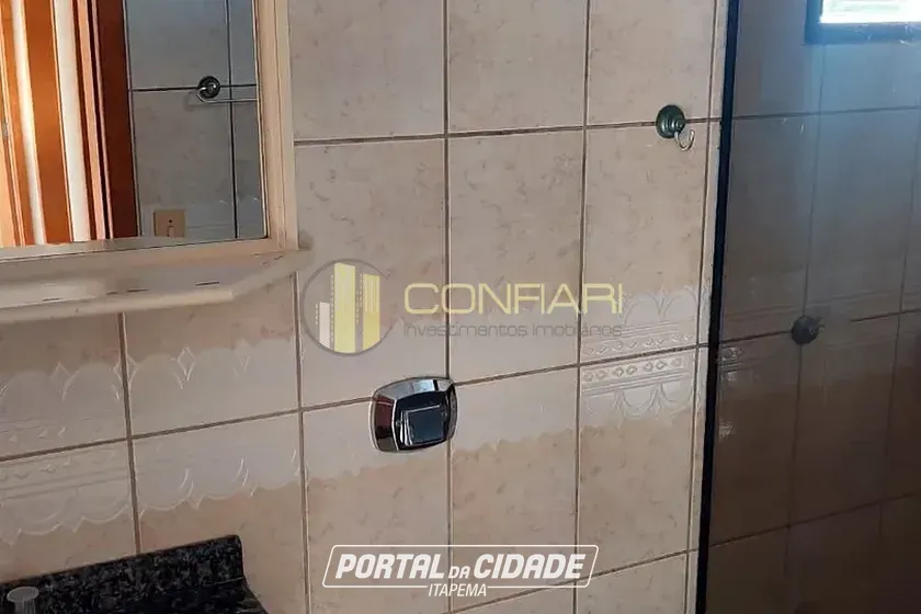 Apartamento para alugar - 163m&sup2; - meia praia