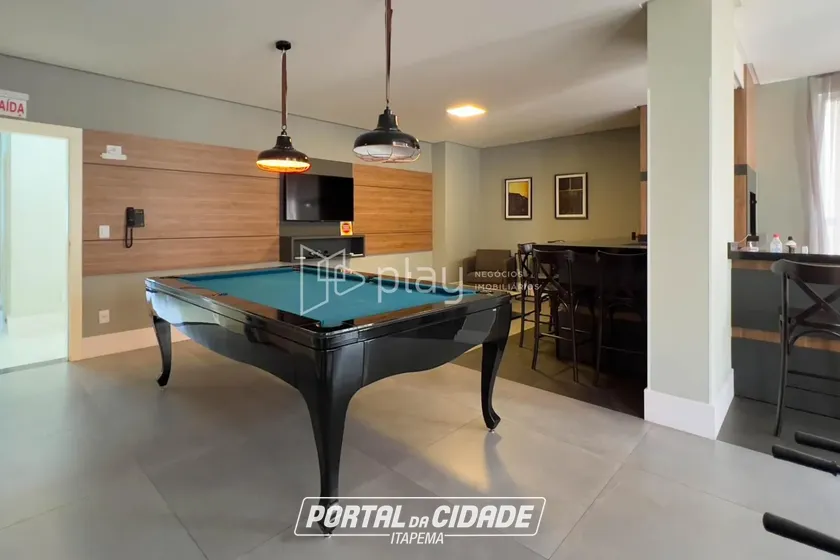 Apartamento &agrave; venda - 188m&sup2; - Meia Praia