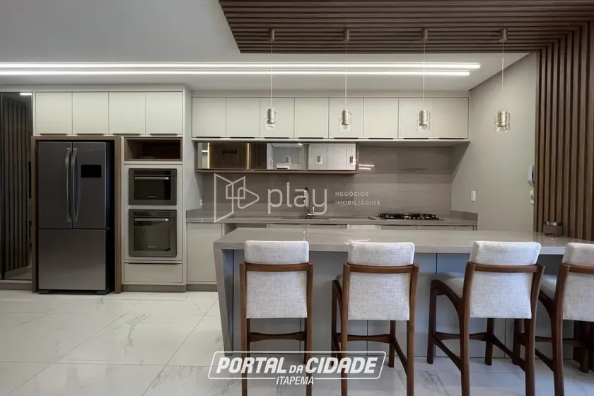 Apartamento &agrave; venda - 159m&sup2; - Meia Praia