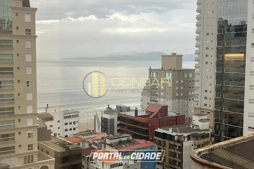 Apartamento para alugar - 107m&sup2; - meia praia