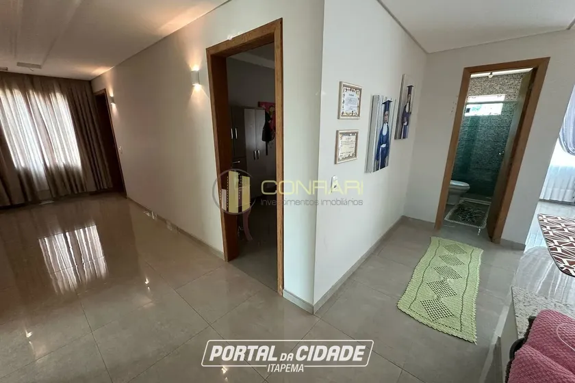 Casa &agrave; venda - 244m&sup2; - Ribanceira do Sul