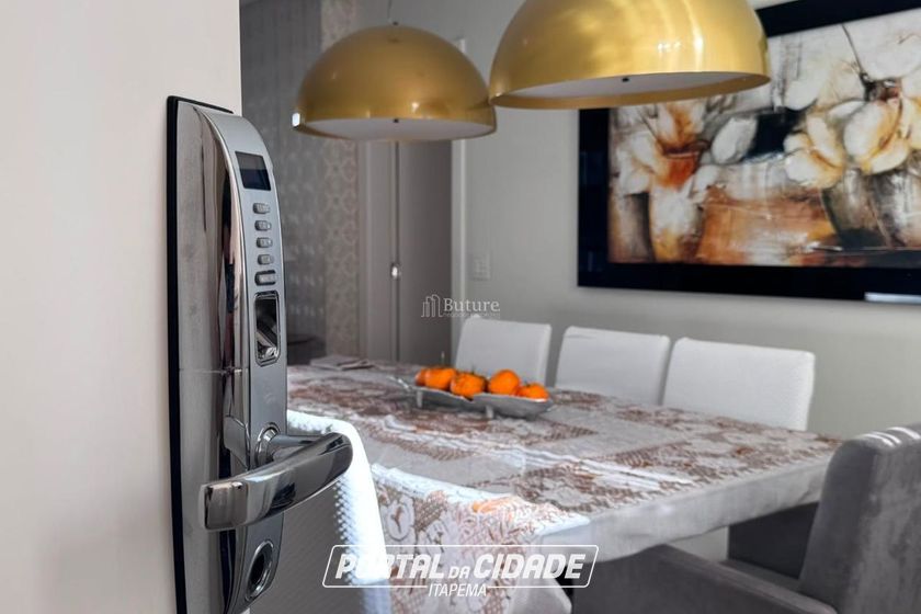Apartamento &agrave; venda - 192m&sup2; - Centro