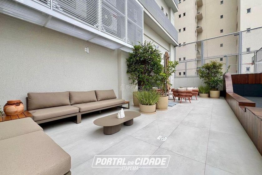 Apartamento &agrave; venda - 160m&sup2; - Meia Praia