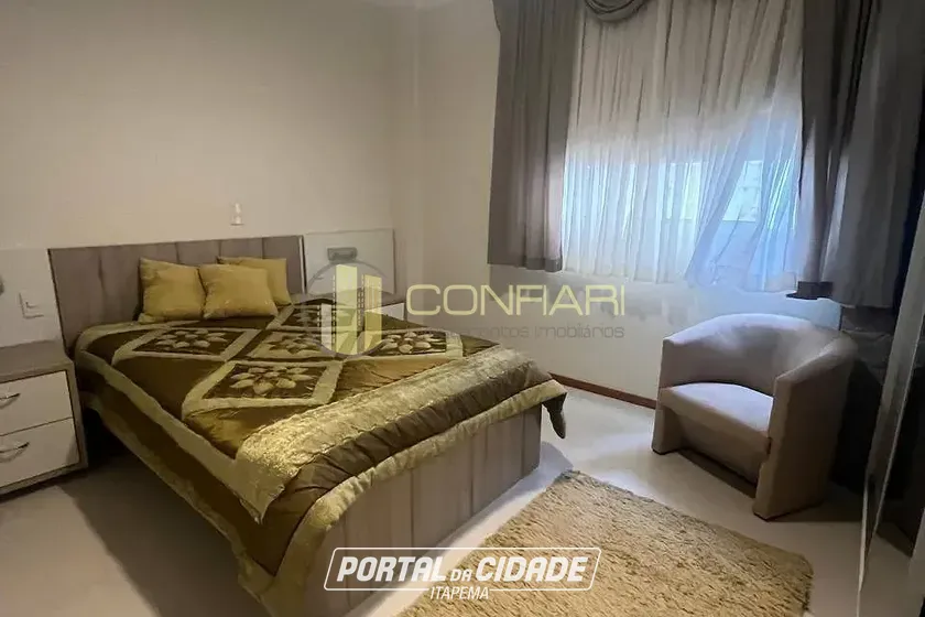 Apartamento para alugar - 212m&sup2; - meia praia
