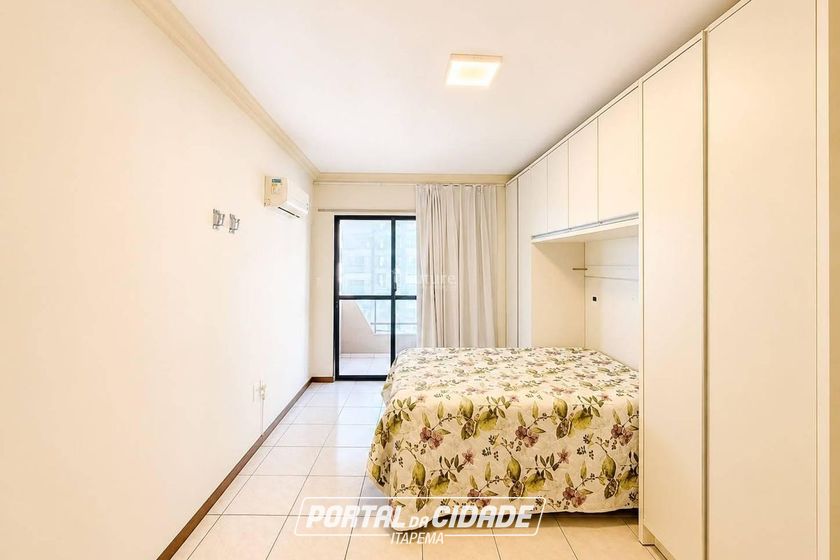 Apartamento &agrave; venda - Meia Praia