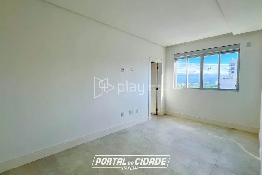 Apartamento &agrave; venda - 297m&sup2; - Meia Praia