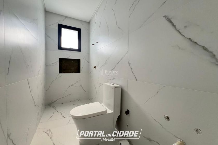Apartamento &agrave; venda - 135m&sup2; - Centro