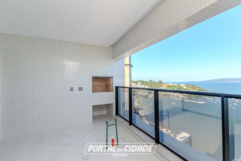 Apartamento &agrave; venda - 180m&sup2; - Centro