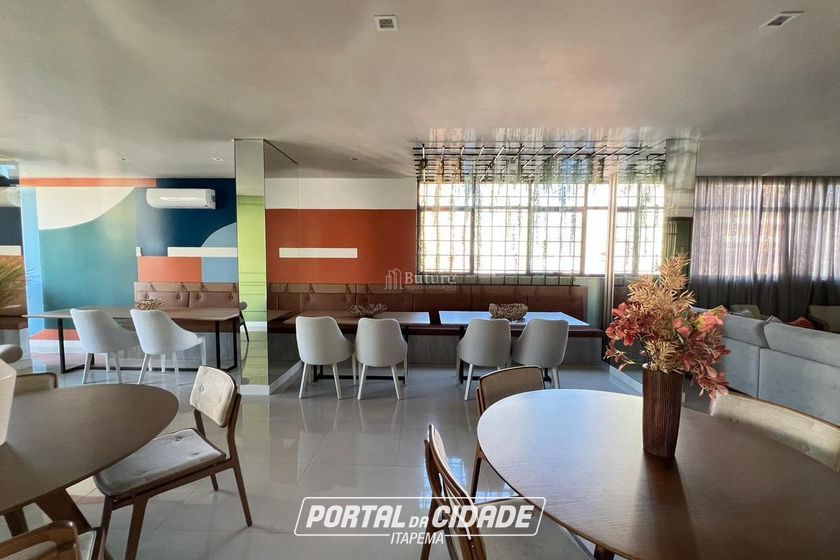 Apartamento &agrave; venda - 106m&sup2; - Meia Praia