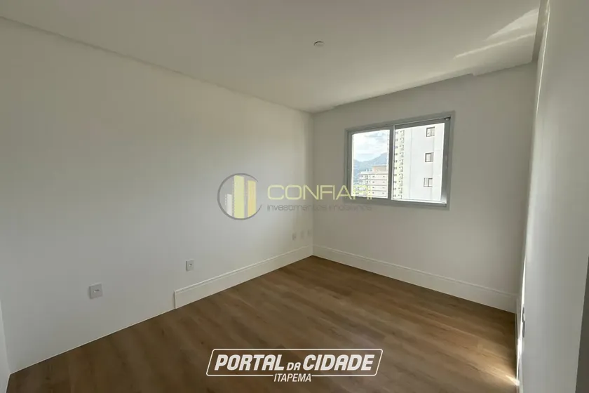 Apartamento &agrave; venda - 161m&sup2; - Centro
