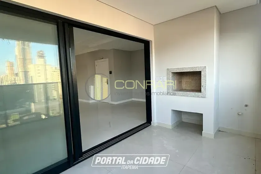 Apartamento &agrave; venda - 92m&sup2; - centro