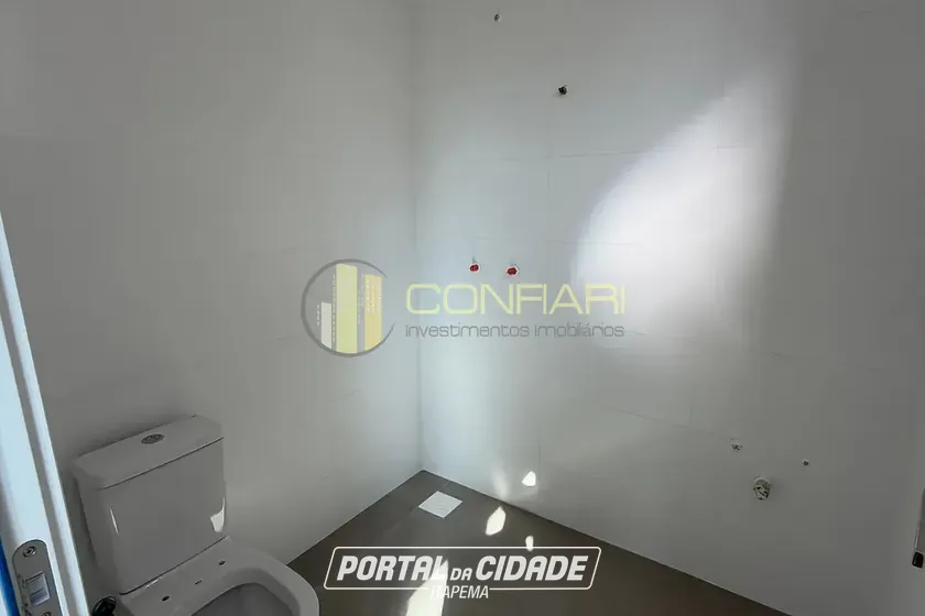 Apartamento &agrave; venda - 103m&sup2; - meia praia