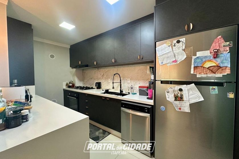 Apartamento &agrave; venda - 180m&sup2; - 