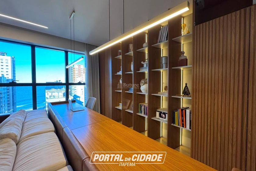 Apartamento &agrave; venda - 222m&sup2; - Centro