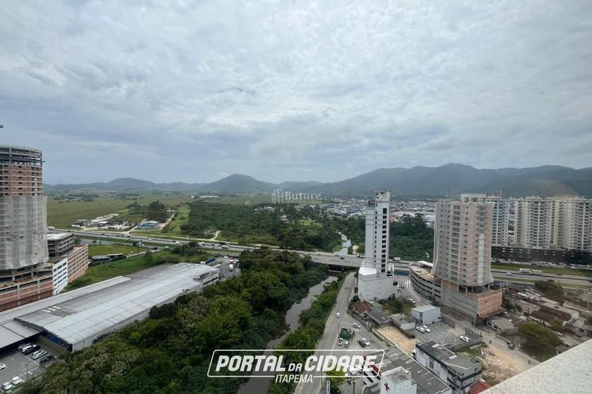 Apartamento &agrave; venda - 85m&sup2; - Meia Praia