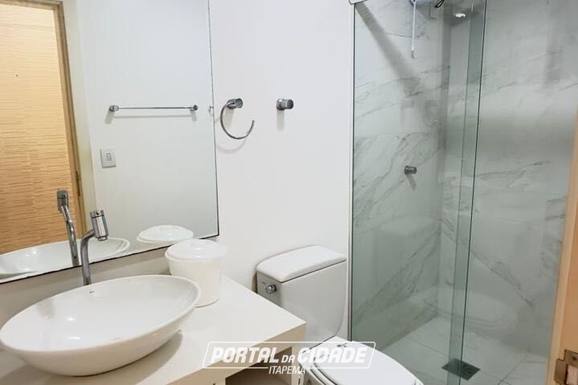 Apartamento para alugar - Meia Praia