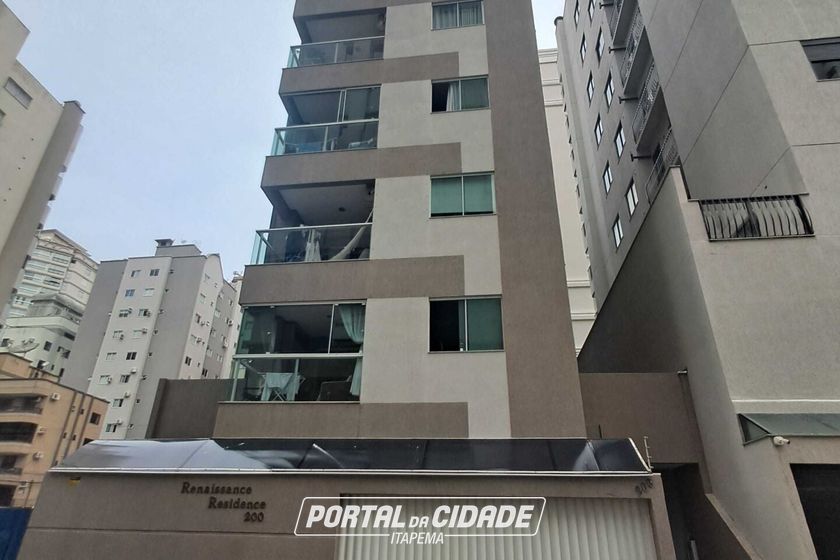 Apartamento &agrave; venda - 69m&sup2; - Meia Praia