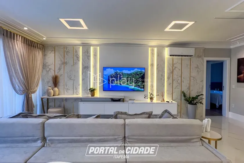 Apartamento &agrave; venda - 180m&sup2; - Meia Praia