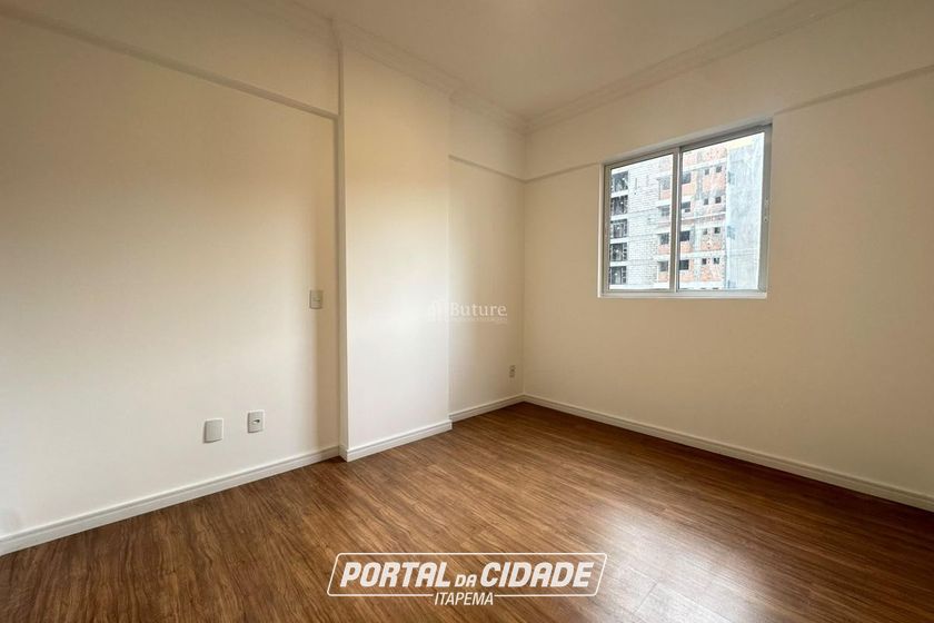 Apartamento &agrave; venda - 70m&sup2; - Morretes