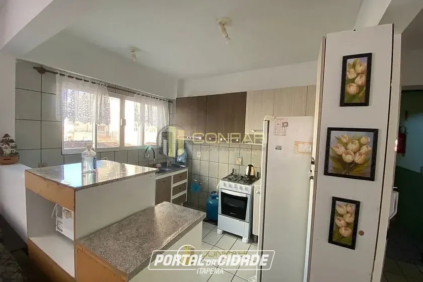 Apartamento para alugar - 60m&sup2; - Centro
