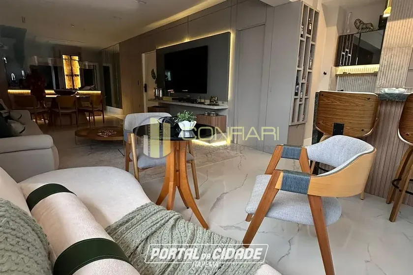 Apartamento &agrave; venda - 140m&sup2; - Centro
