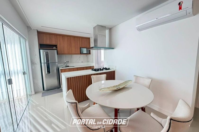 Apartamento &agrave; venda - Meia Praia