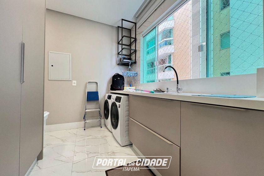 Apartamento &agrave; venda - 352m&sup2; - Centro