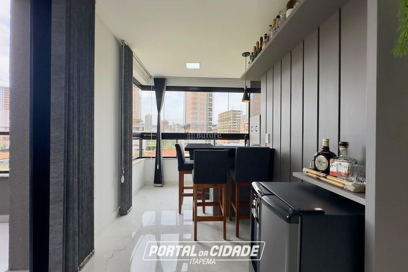 Apartamento &agrave; venda - 136m&sup2; - 