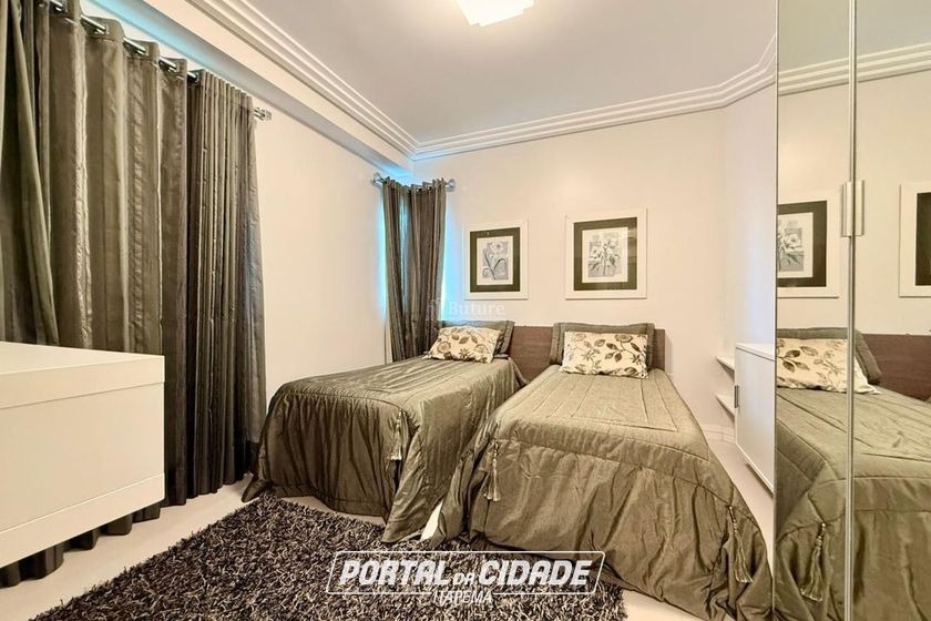 Apartamento &agrave; venda - 161m&sup2; - Centro