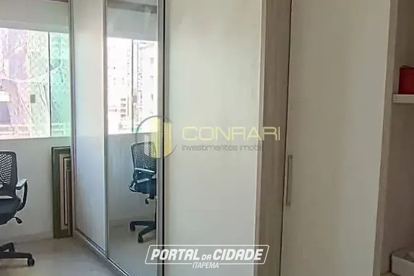 Apartamento &agrave; venda - 70m&sup2; - meia praia