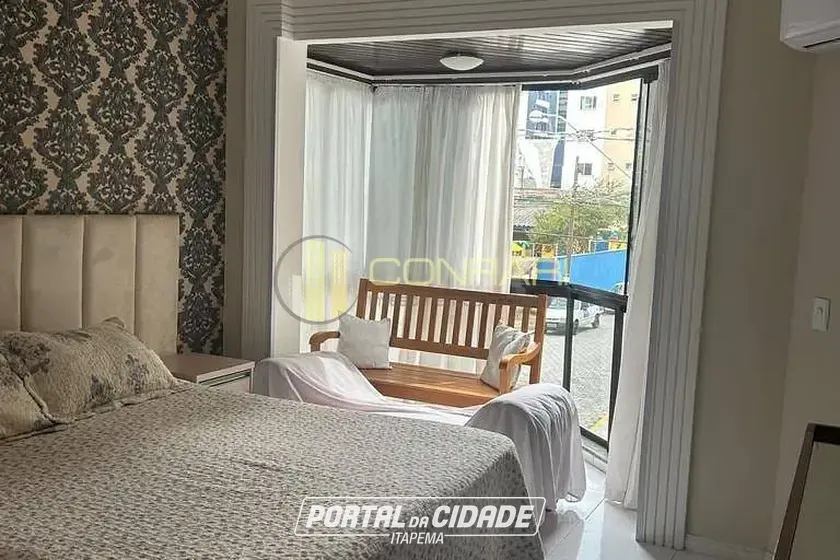 Apartamento &agrave; venda - 126m&sup2; - Meia Praia