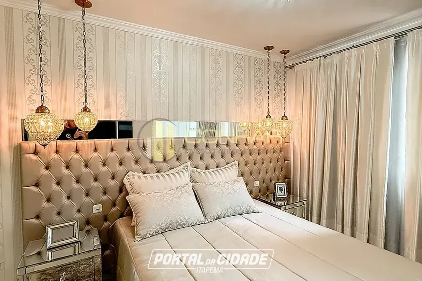 Apartamento &agrave; venda - 1589m&sup2; - meia praia