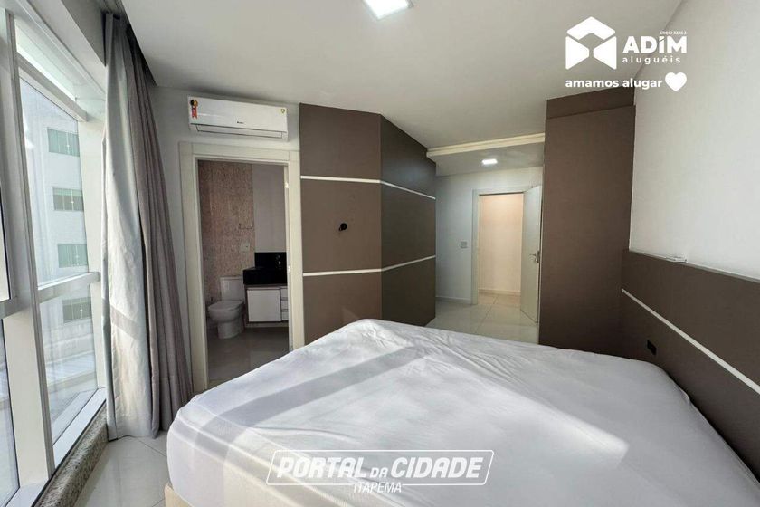 Apartamento para alugar - 190m&sup2; - Meia Praia