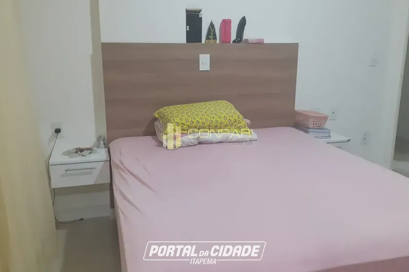 Apartamento &agrave; venda - 118m&sup2; - Meia Praia