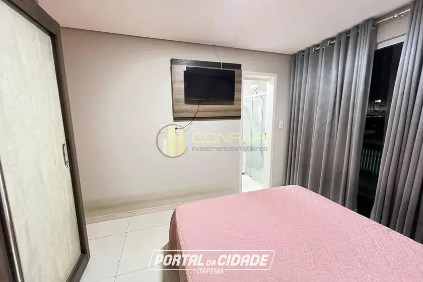 Sobrado &agrave; venda - 110m&sup2; - Meia Praia